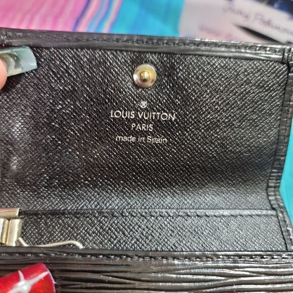 Authentic Louis Vuitton Epi Key Chain Holder Wristlet LAST CHANCE - Picture 5 of 14